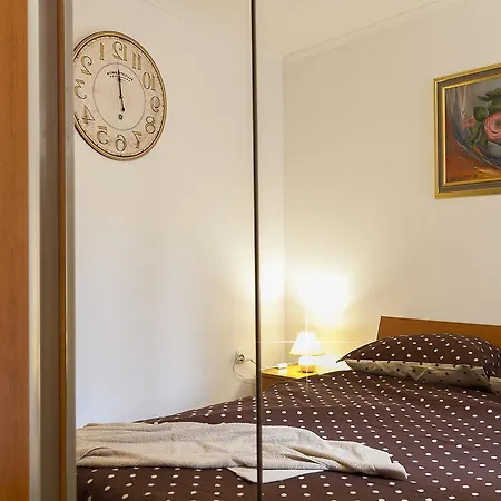 Nino Apartman